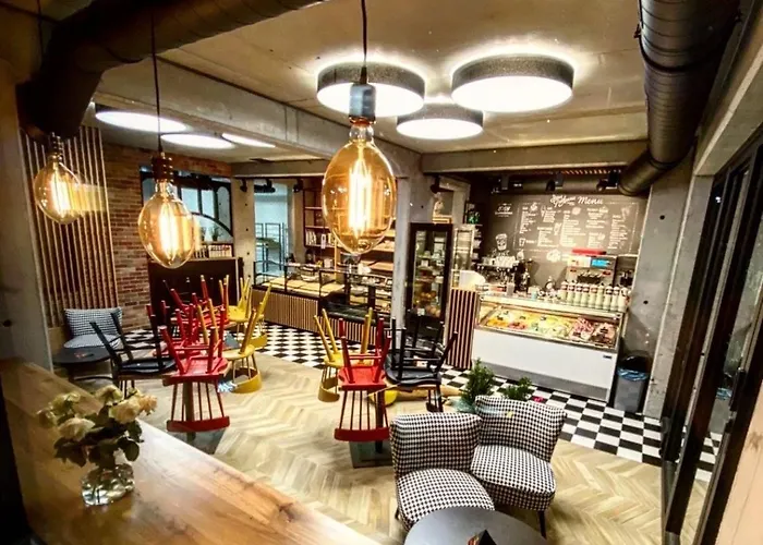 Aparthotel Stara-piekarnia 3*